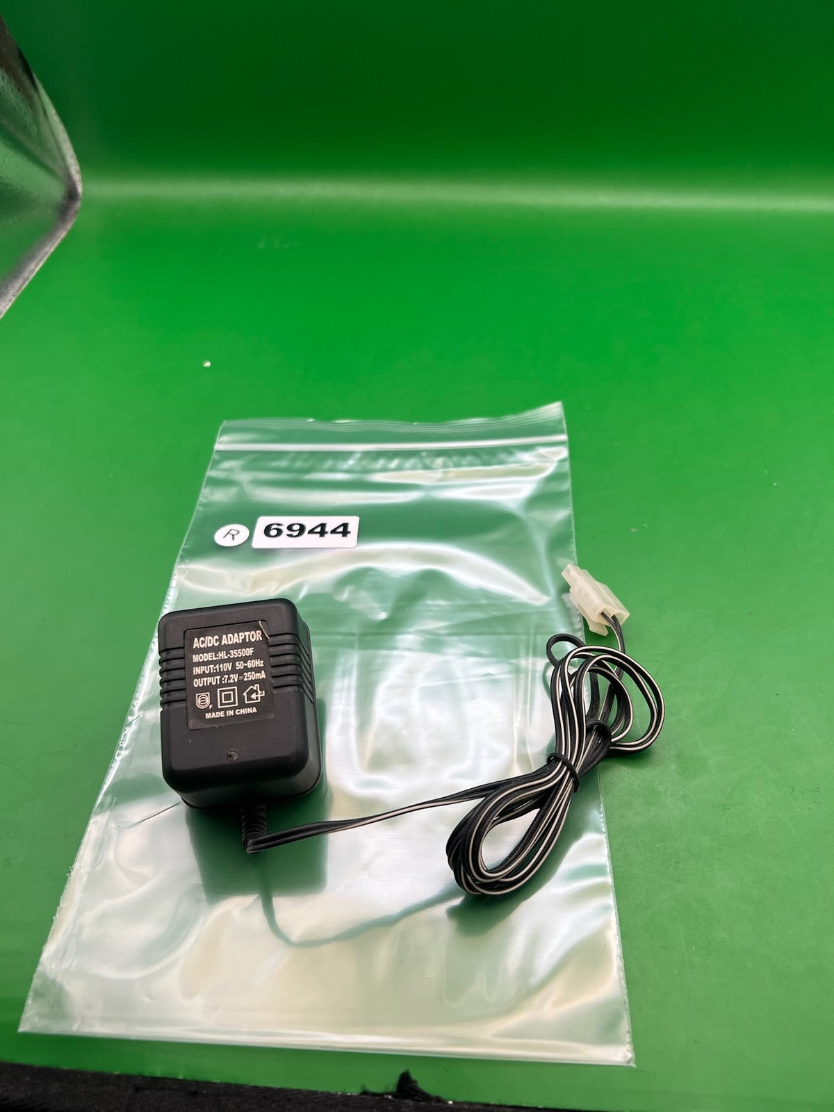 Airgun Designs NiMH Battery Charger 16.8V 650mAh Car Adapter Black