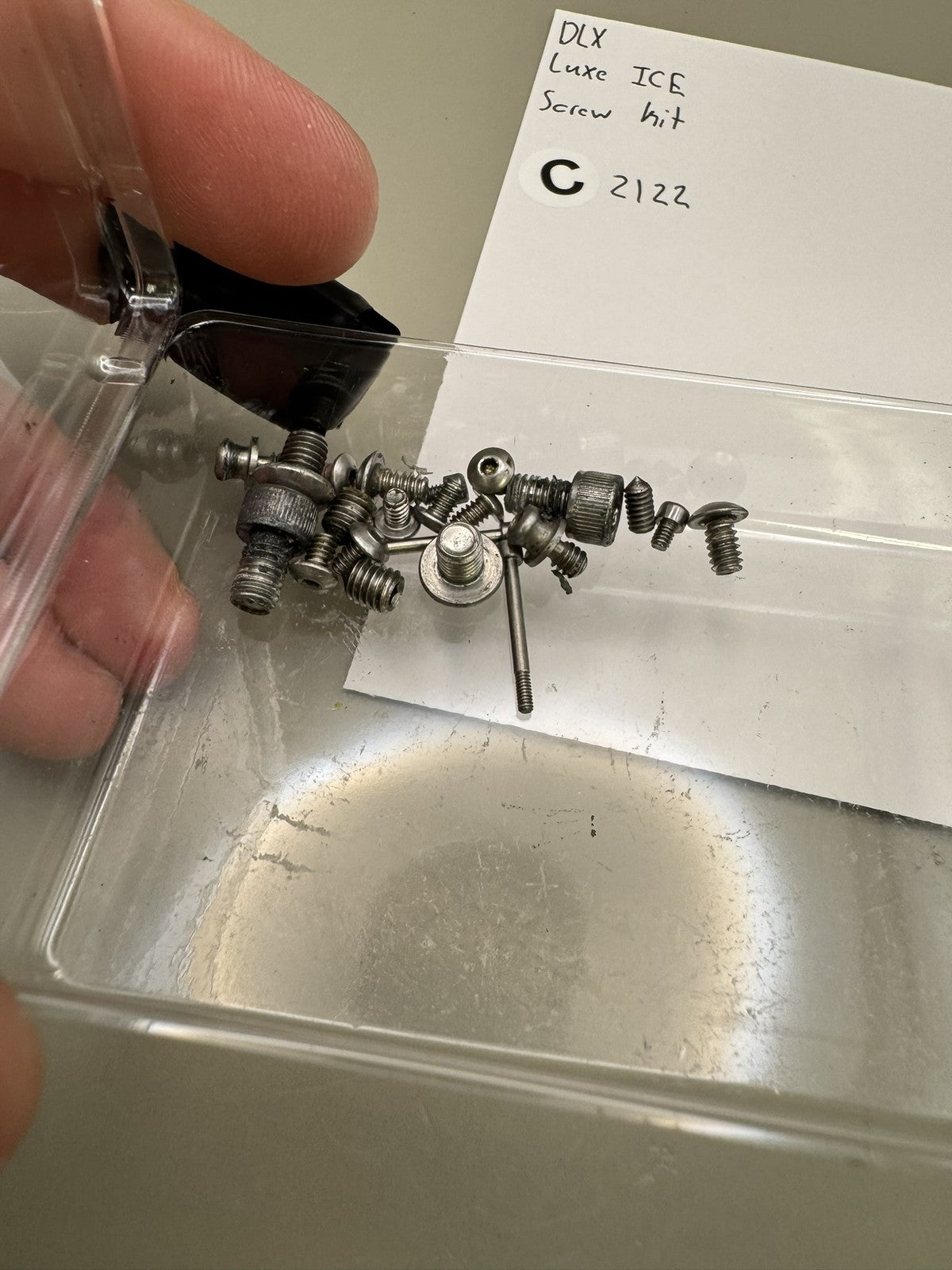 DLX Luxe ICE Screw kit