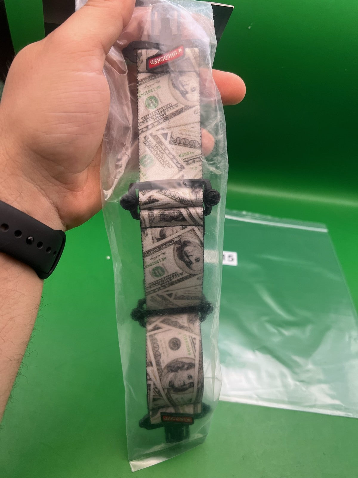 Virtue Money Strap