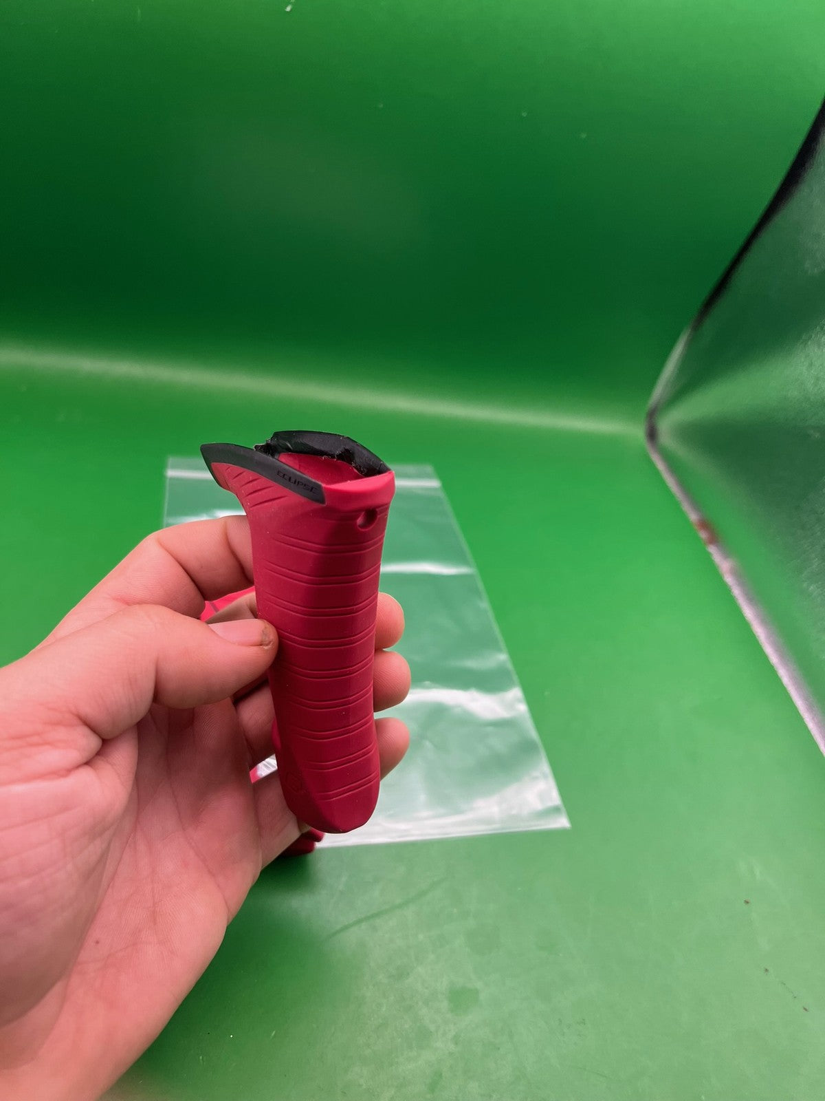 Planet Eclipse Lv1.6 Grip Panels Red Black