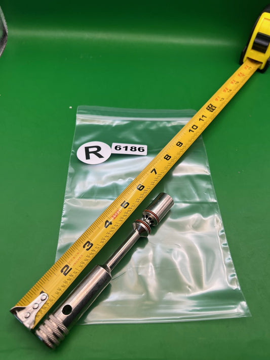 Autococker Bolt