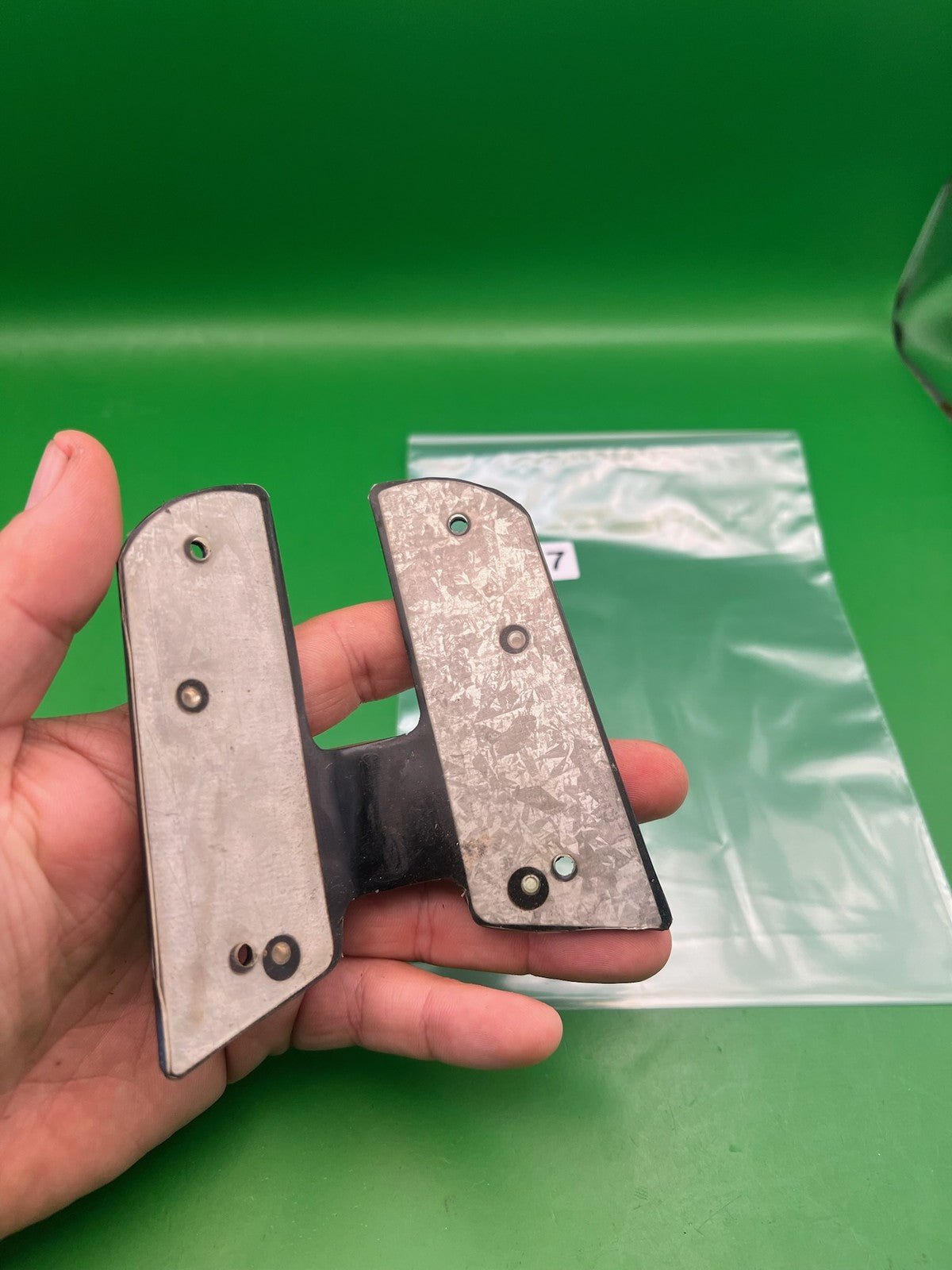 Hybrid 1911/45 Style Grips