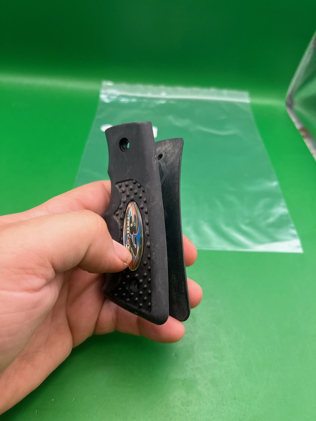 32 Degrees 1911/45 Style Rubber Grip Panels Black Sticky Grips