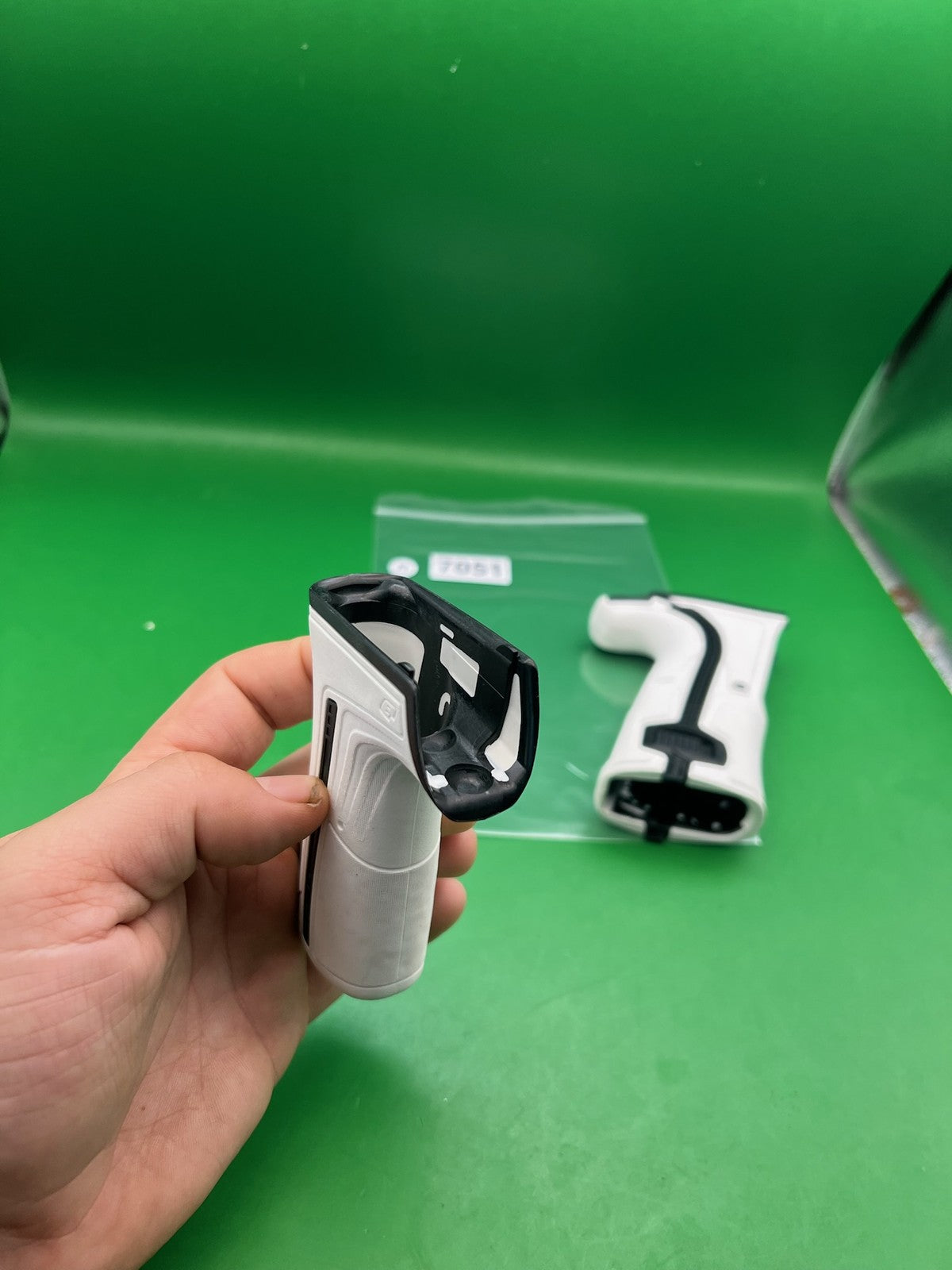 Planet Eclipse LV2 Grip Kit - White