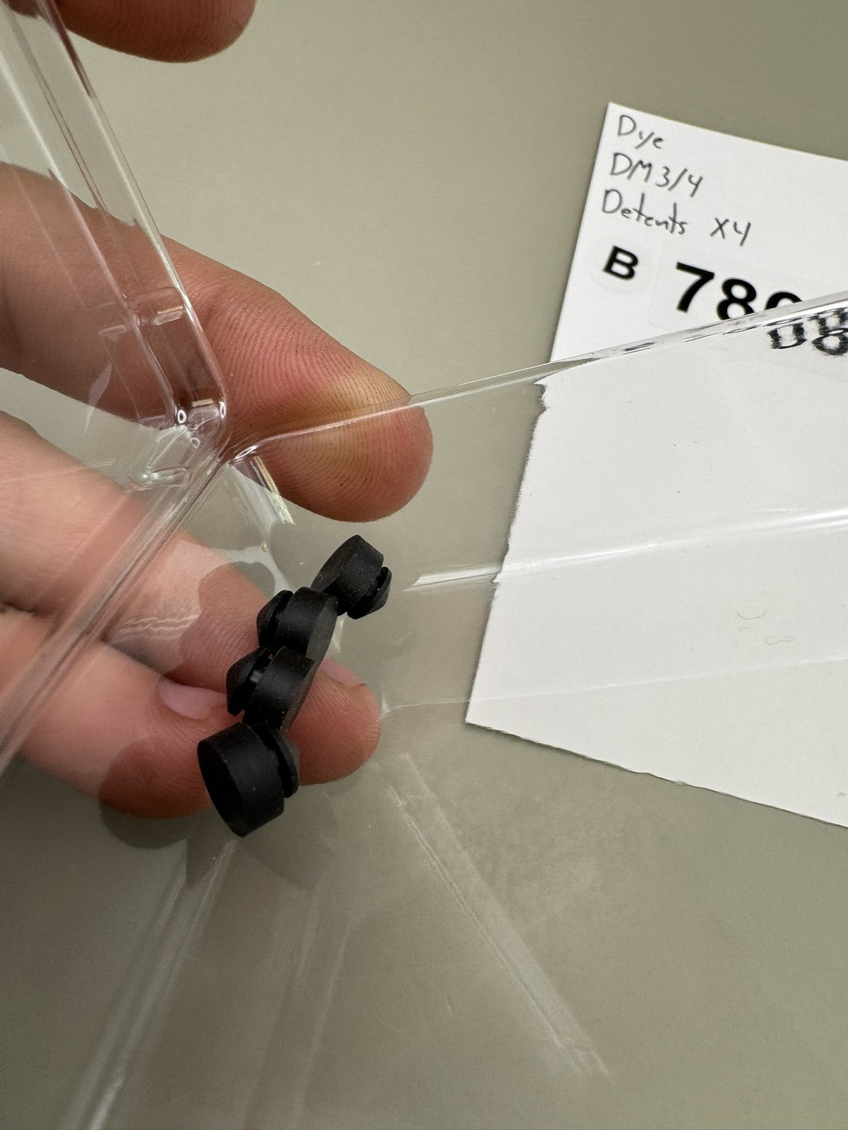 Dye DM3 DM4 Detents Black Set of 4