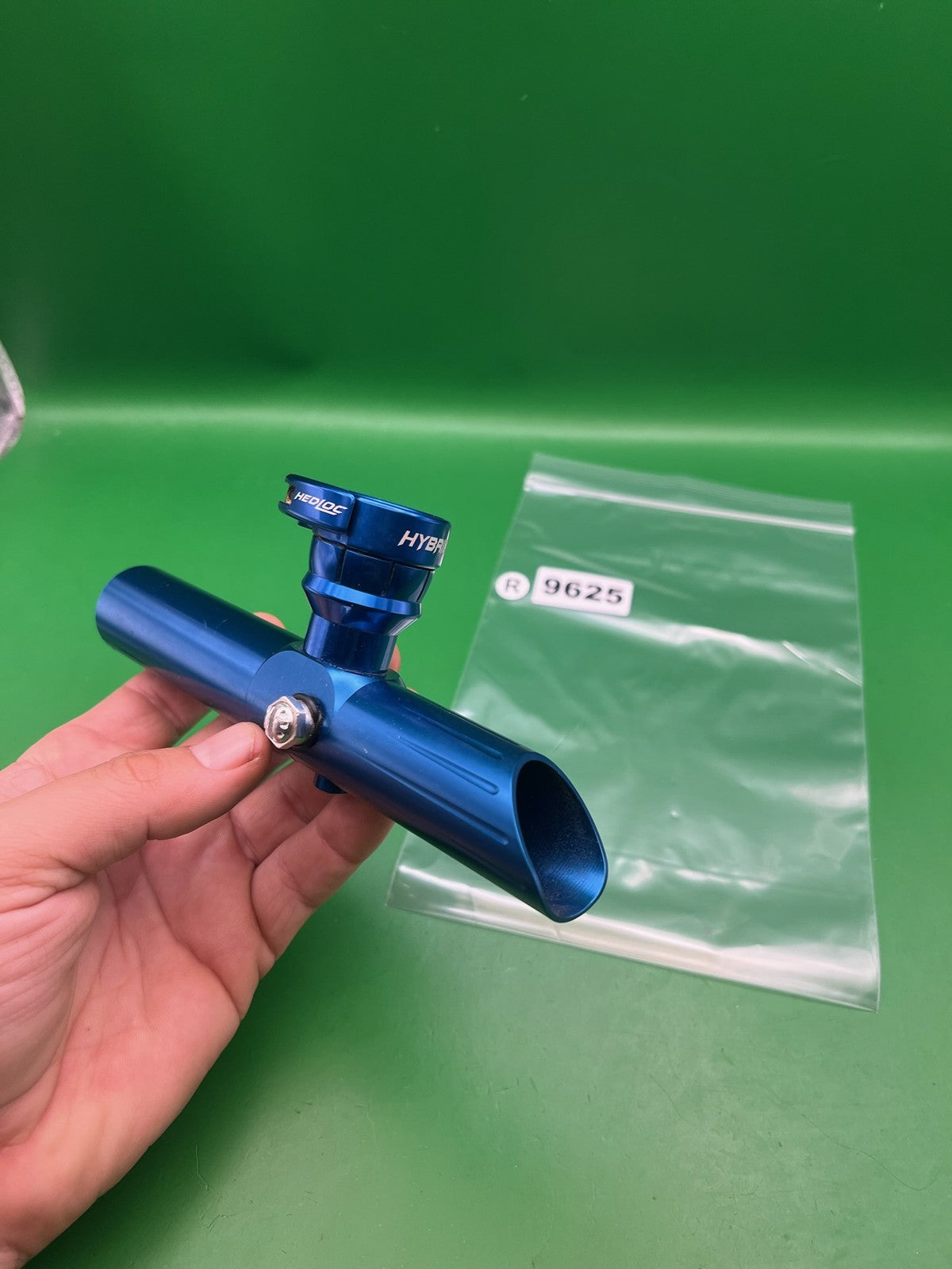 AGD Automag ULE Body Hybrid Headlock Feedneck Blue Aluminum Paintball
