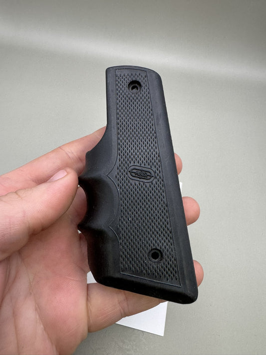A.N.S. Xtreme 1911/45 Style Grips
