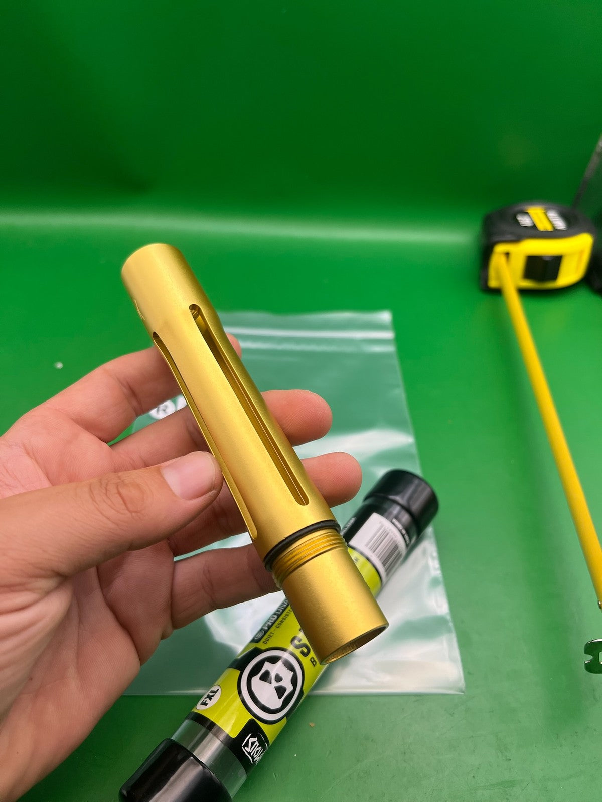 Infamous Silencio FXL Freak XL Barrel Back Autococker Thread Dust Gold