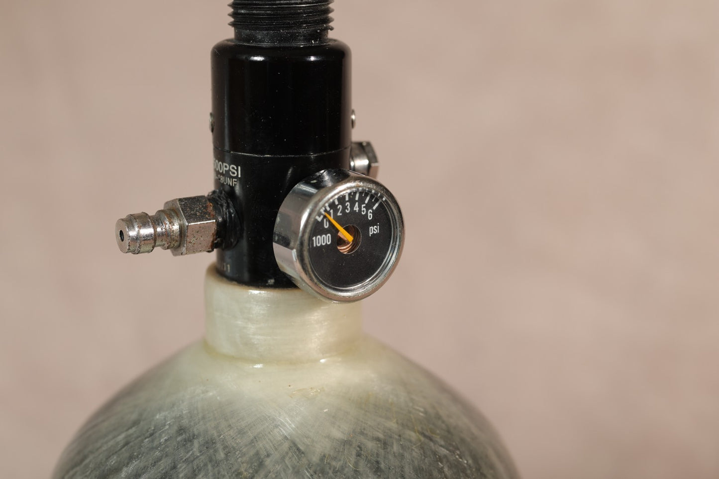 Empire 48ci Carbon Fiber HPA Tank Paintball Air System With Regulator