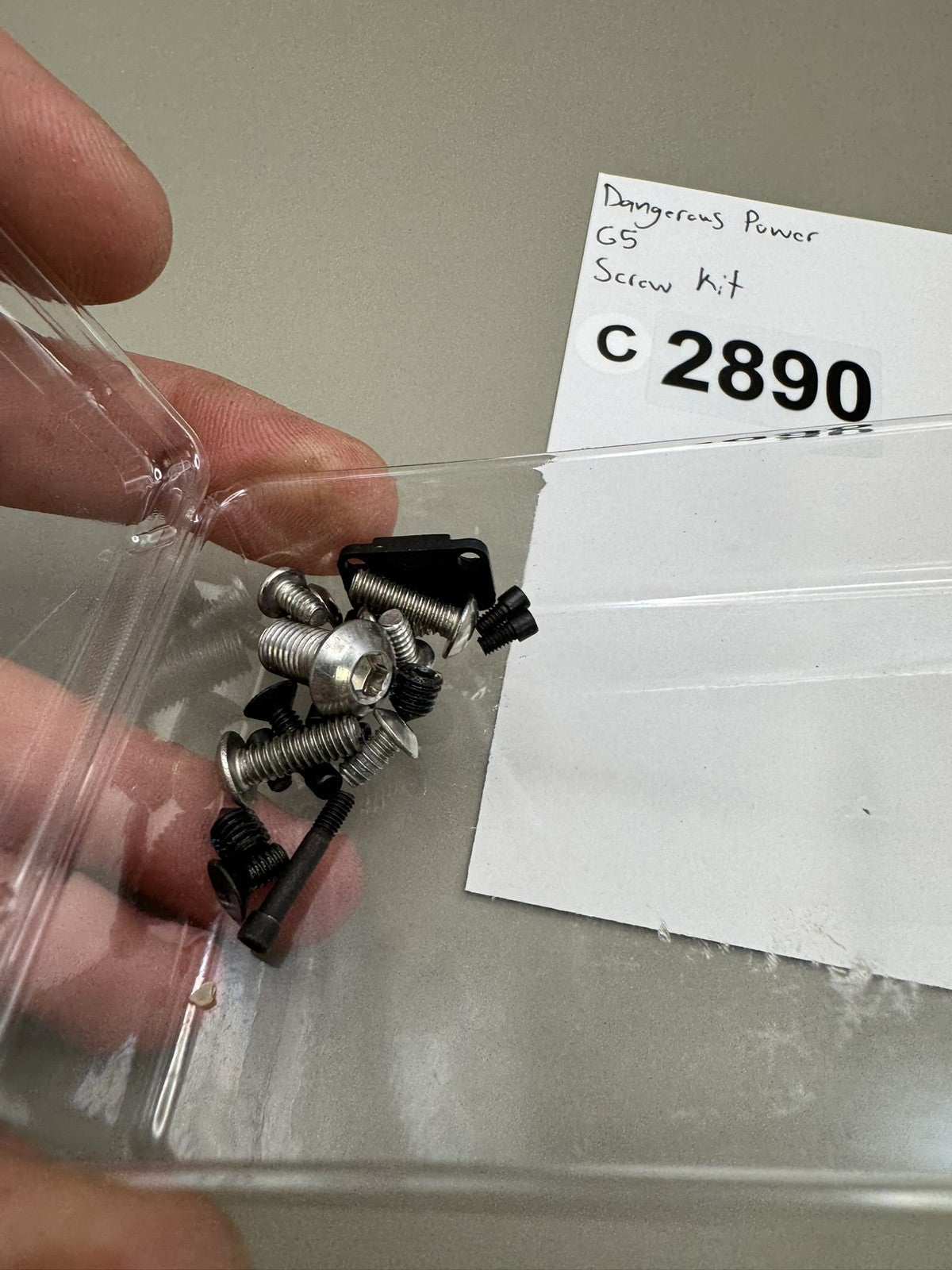 Dangerous Power G5 Screw Kit