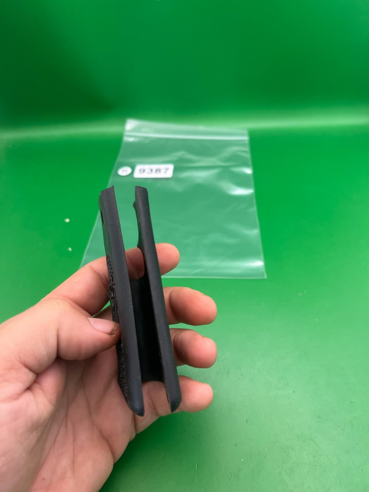 Vintage PB Style Rubber Grip Panels Black Sticky Finger Grooves