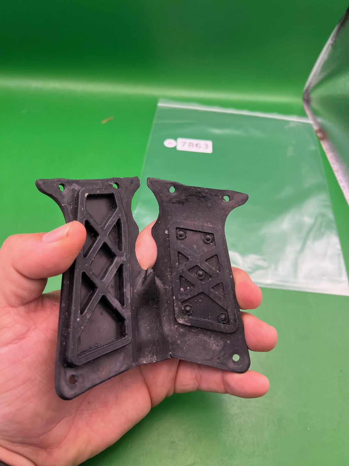 Dye Matrix Dm3 Grips