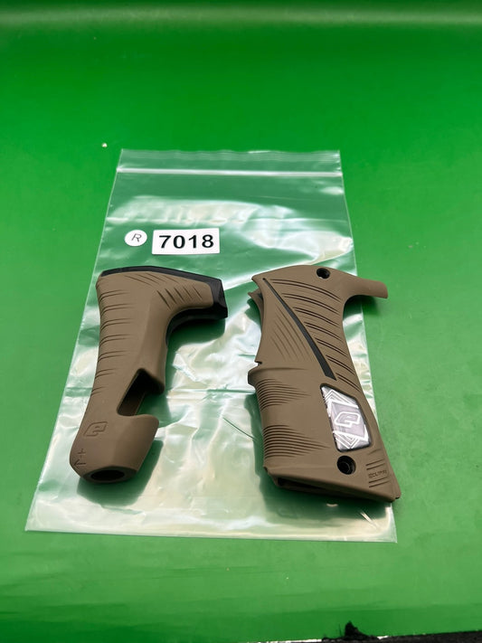 Planet Eclipse Ego LV1.6/LV1.5/LVR/LV1.1/LV1 Colored Grip Kits - Earth