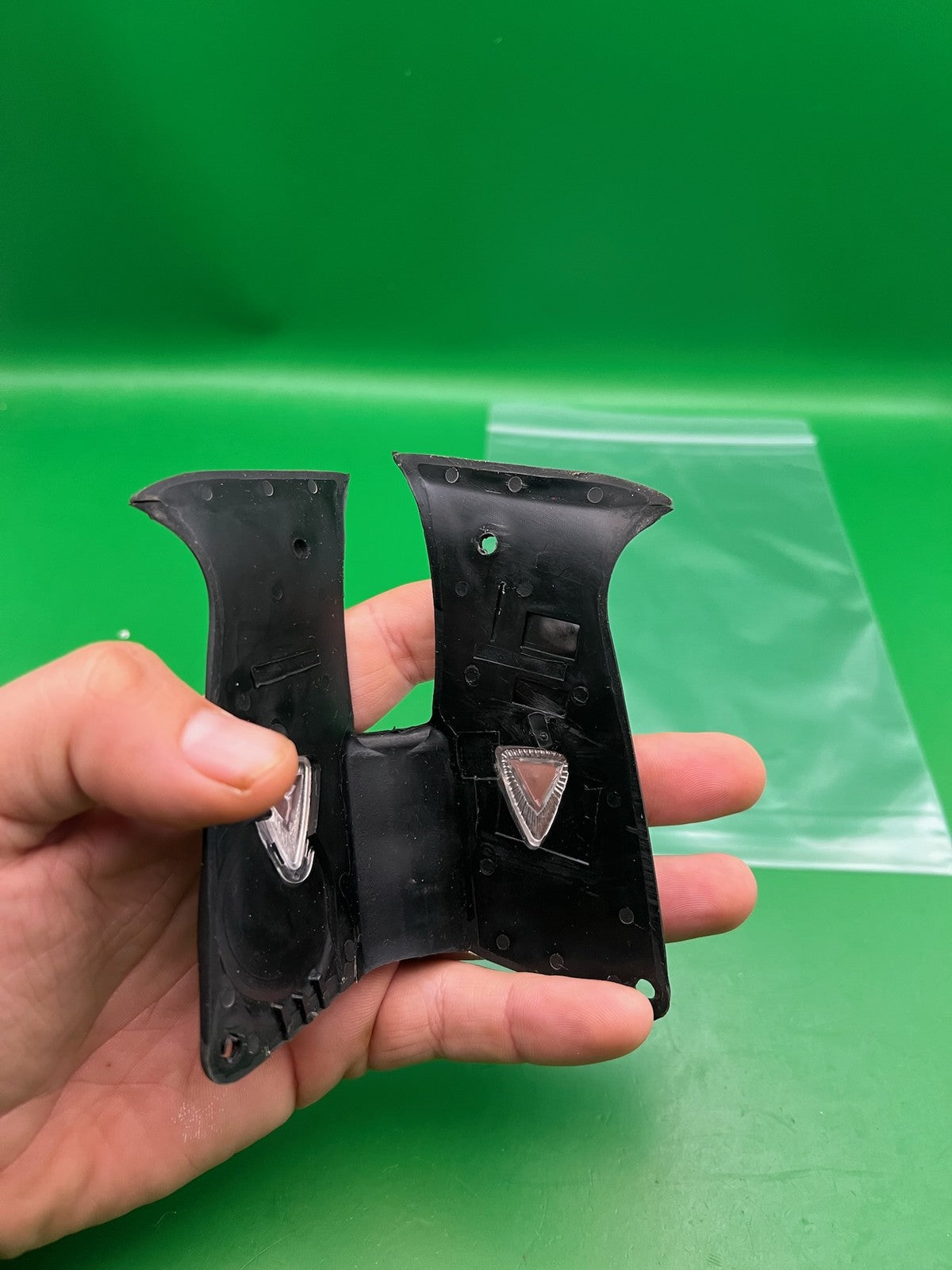 Smart Parts DLX Luxe 2.0 Grip Panels Black Rubber Two-Piece Set