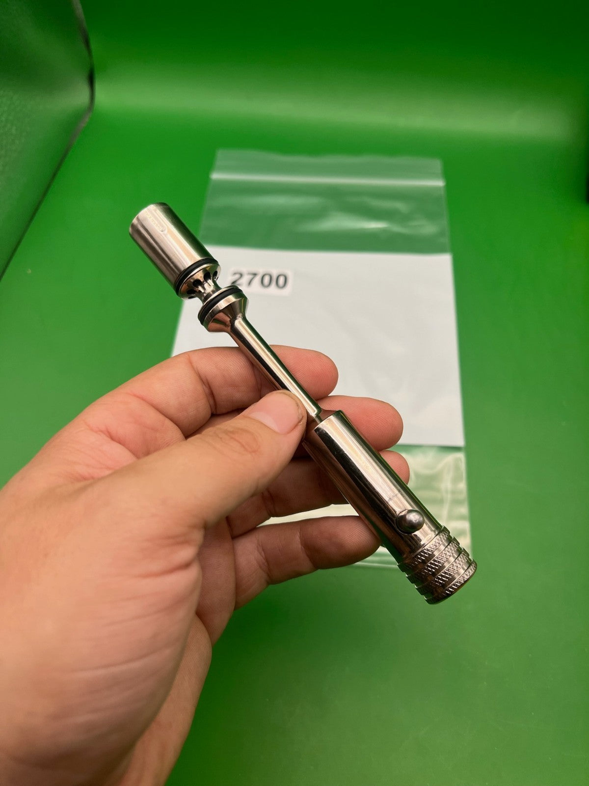 Autococker Bolt