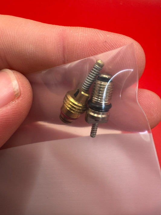 Bob Long G6R Intimidator Scchrader Valve Kit