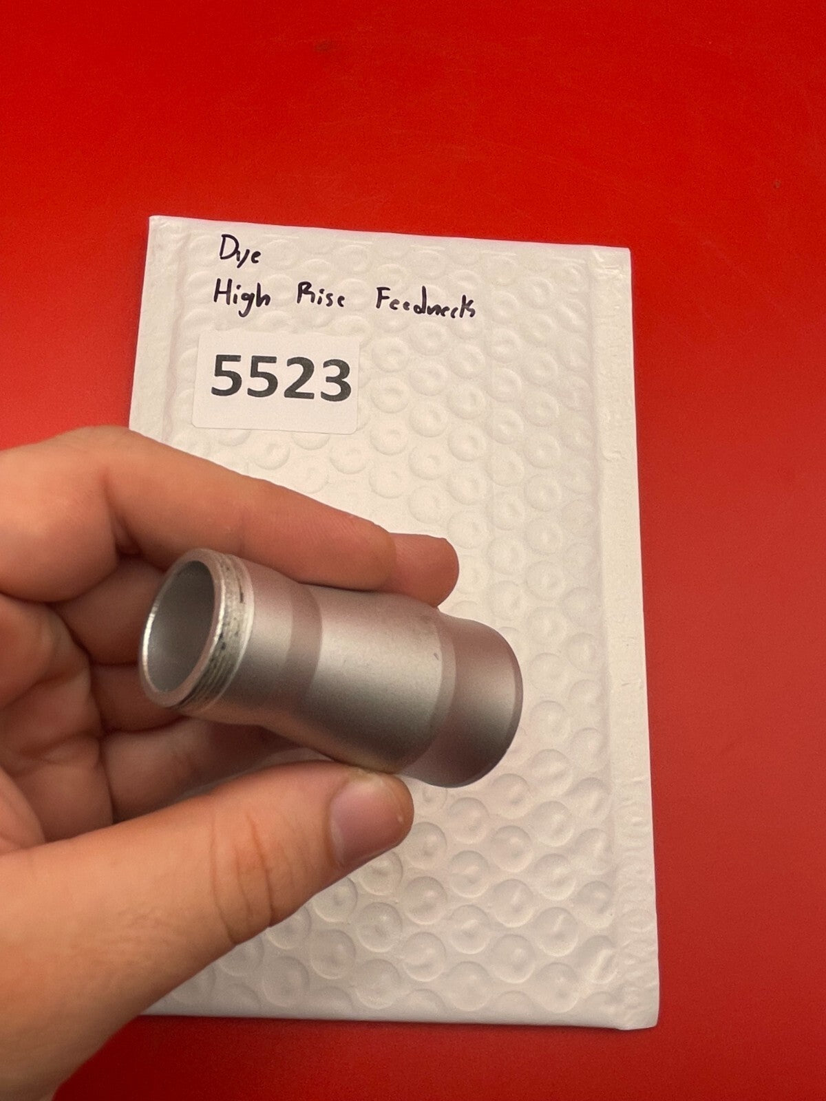 Dye High Rise Feedneck