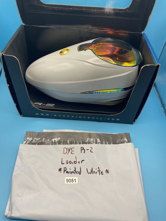 DYE R-2 Loader (Painted White)