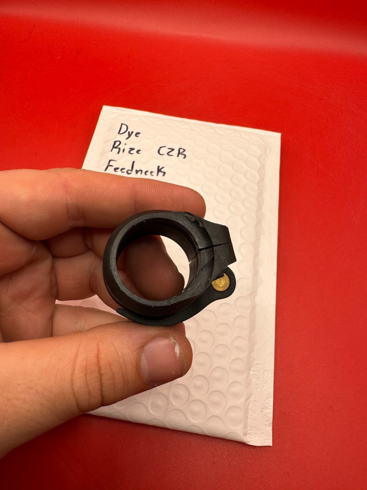 Dye Rize CZR Feedneck