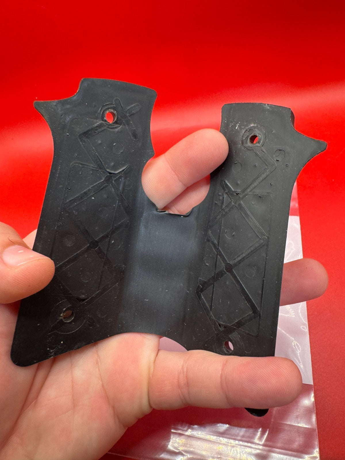 Smart Parts 1911/45 Style Grips