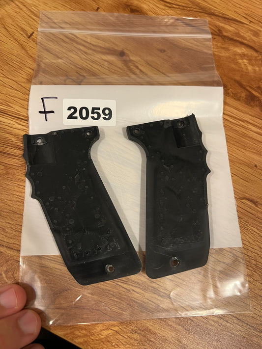 WGP Karnivor Eblade Grips - Black