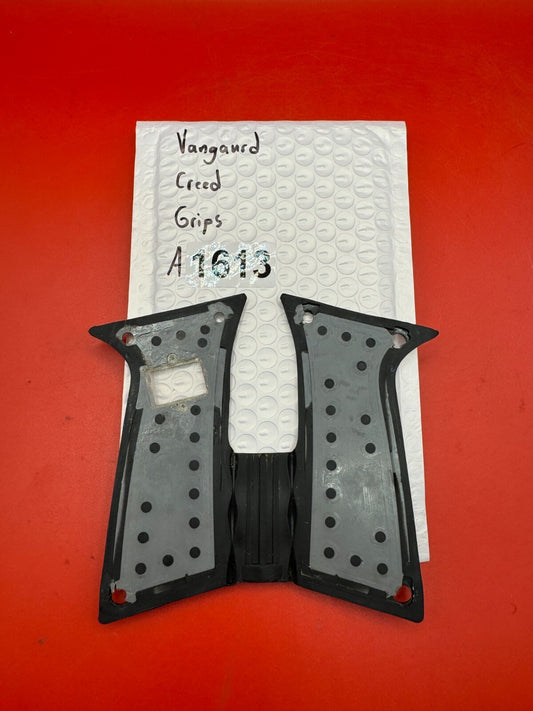 Vangaurd Creed Grips - used paintball grip panels - black/gray