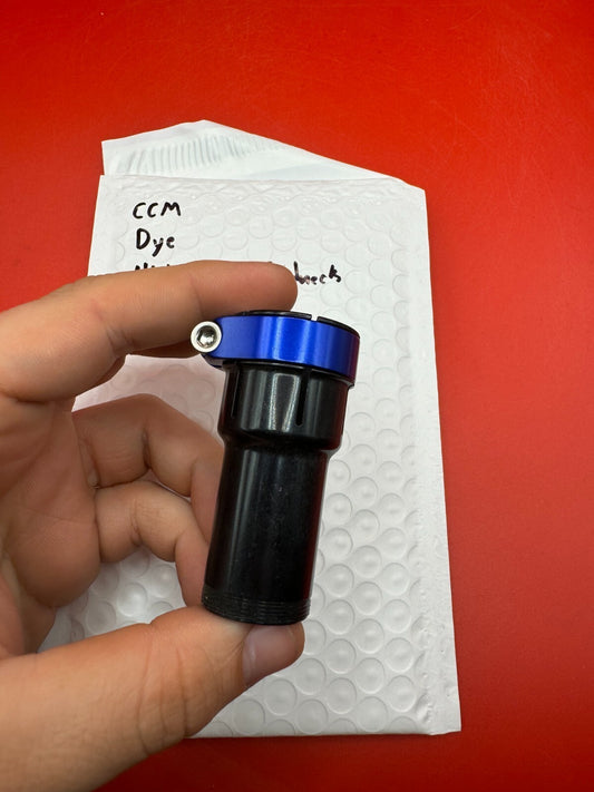 CCM Dye High Rise Feedneck