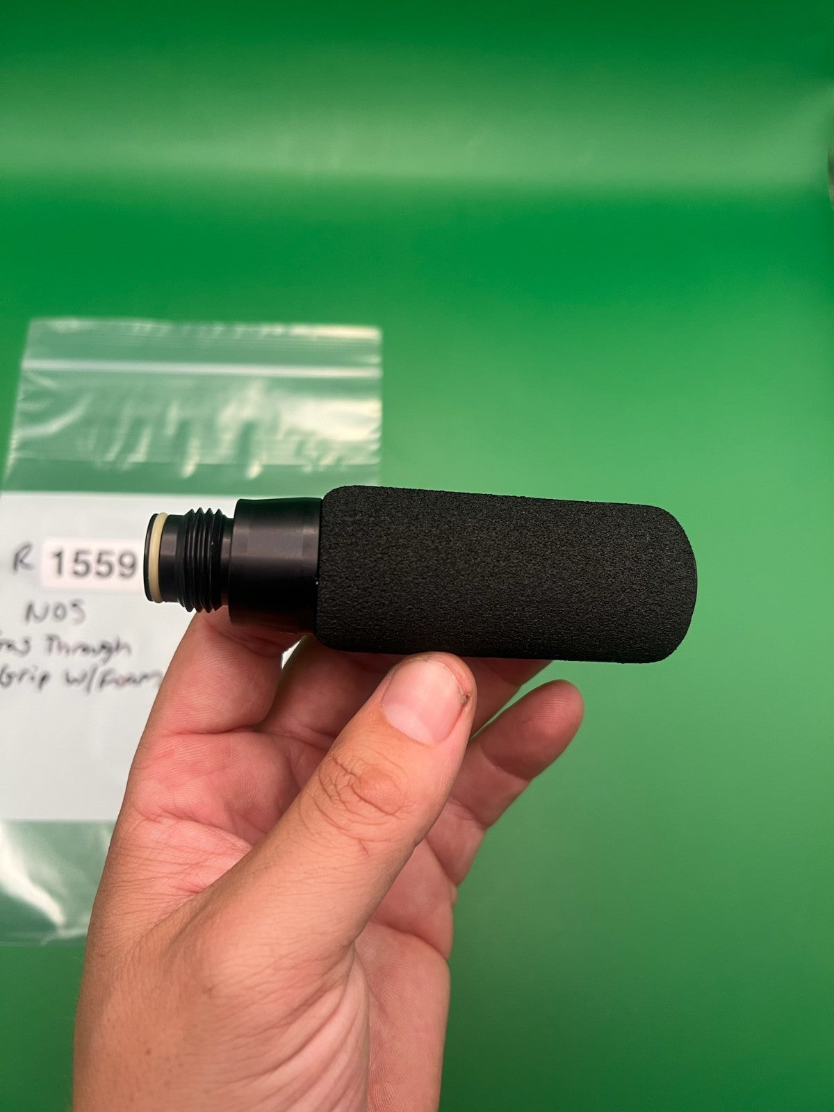 NOS Gas Through Grip w/Foam Automag