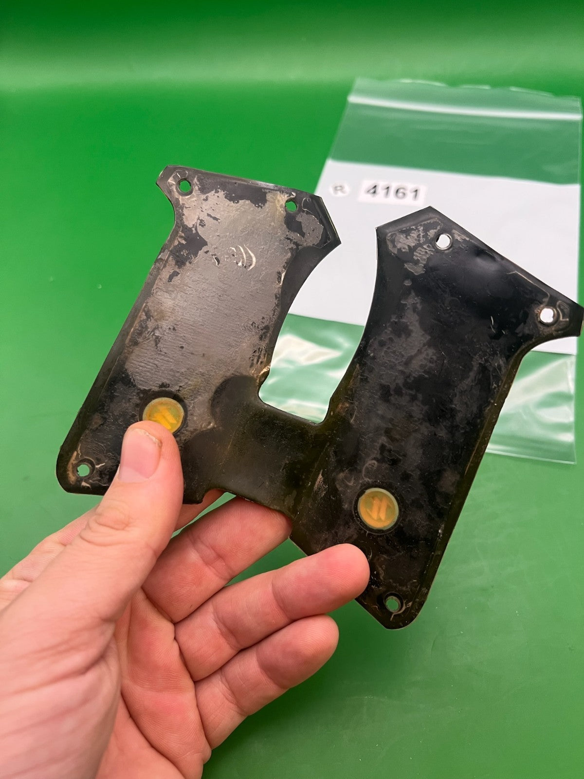 Hybrid Dye Dm4/dm5 Grips