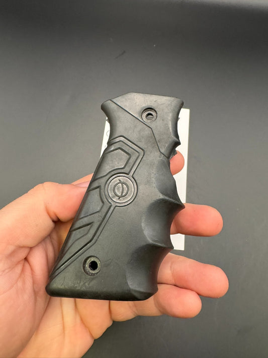 Smart Parts 1911/45 Style Grips-Black