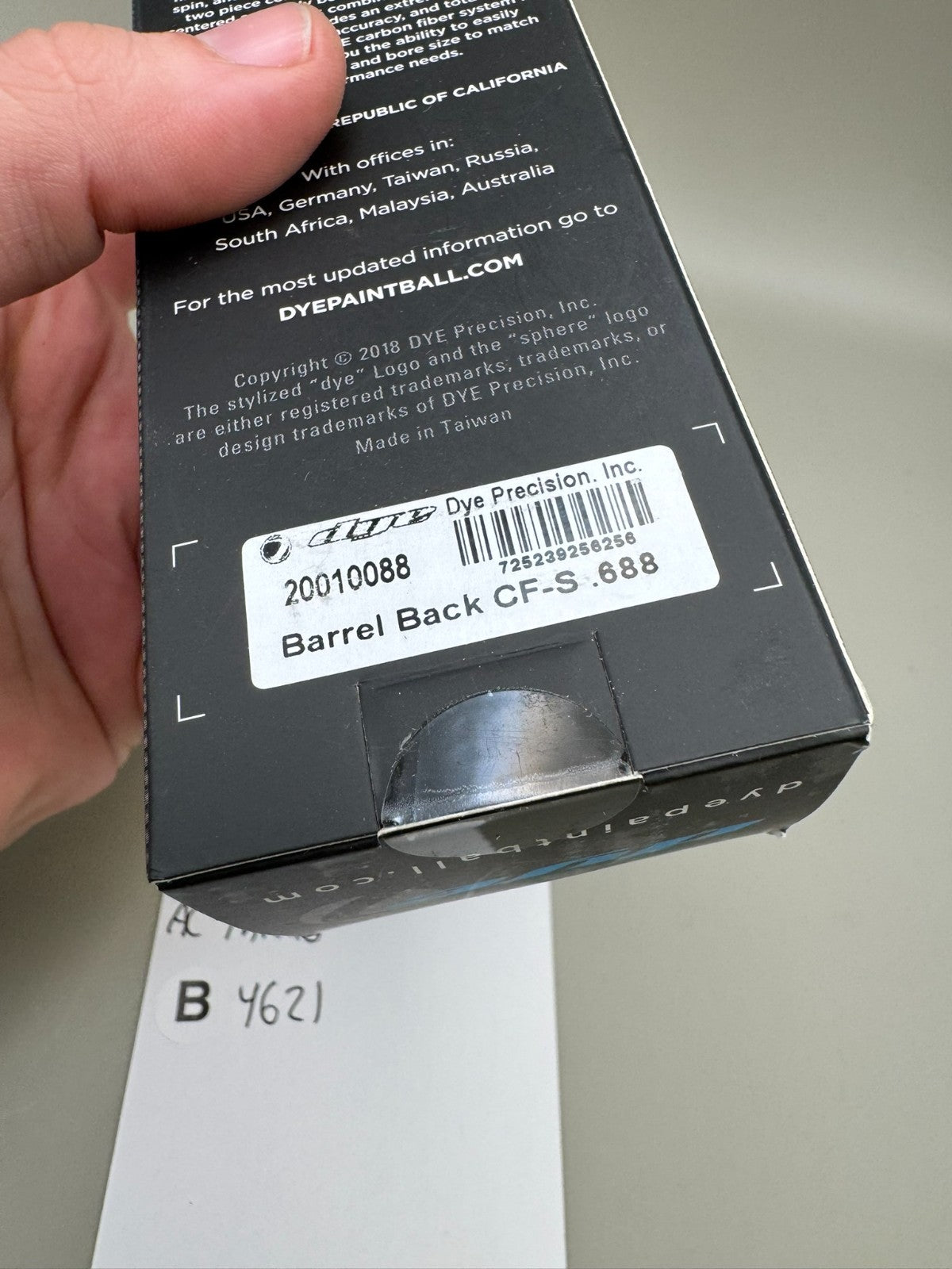 Dye CF-S Back-NOS 688 Bore AC Thread-Black