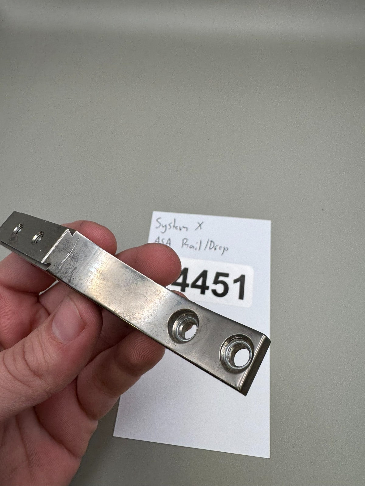 System X ASA Rail/Drop-Silver