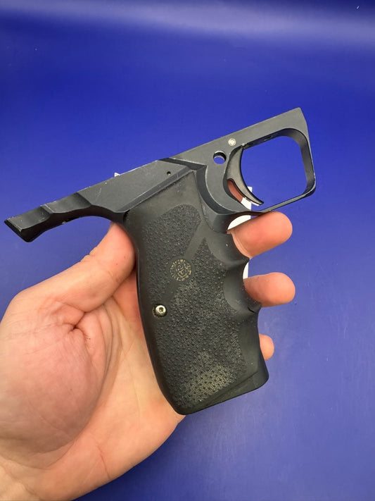 CCM Autococker/Pump 86' Frame-Black