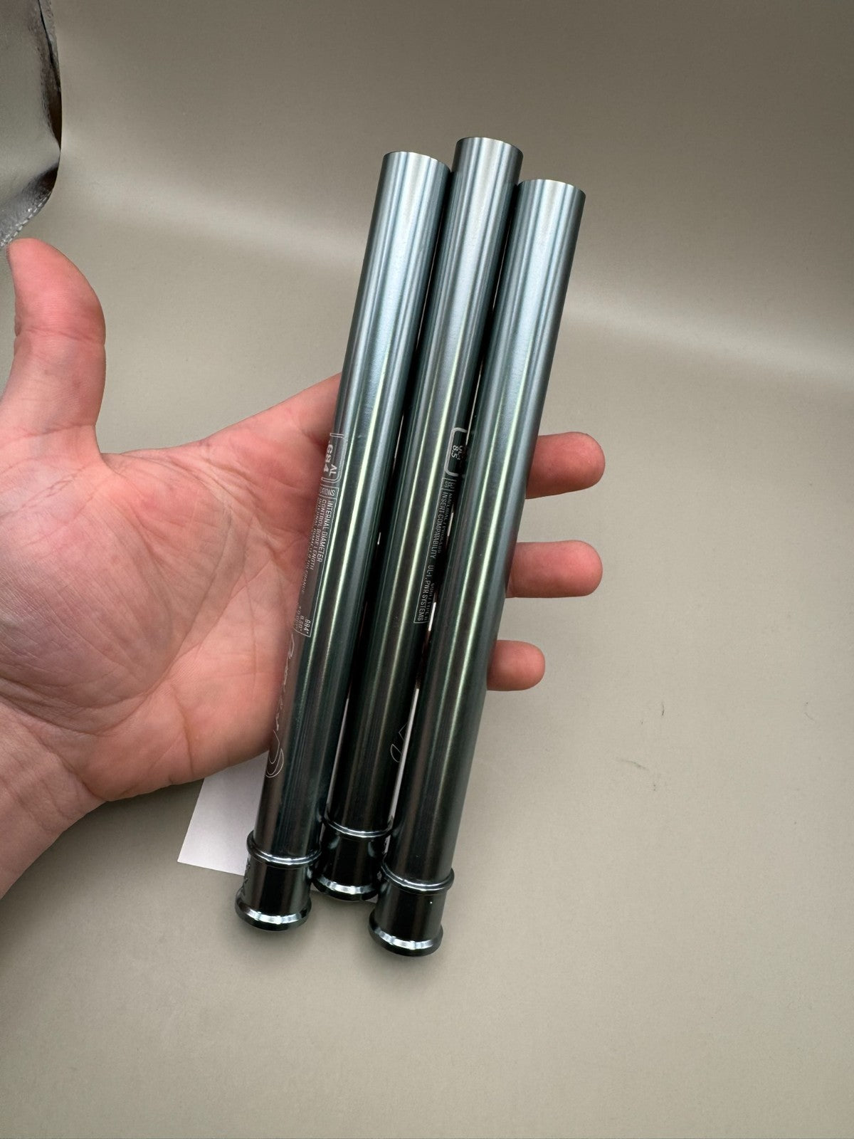 Dye UL-I Insert Kit 680/684/686 Bores-Gloss Grey