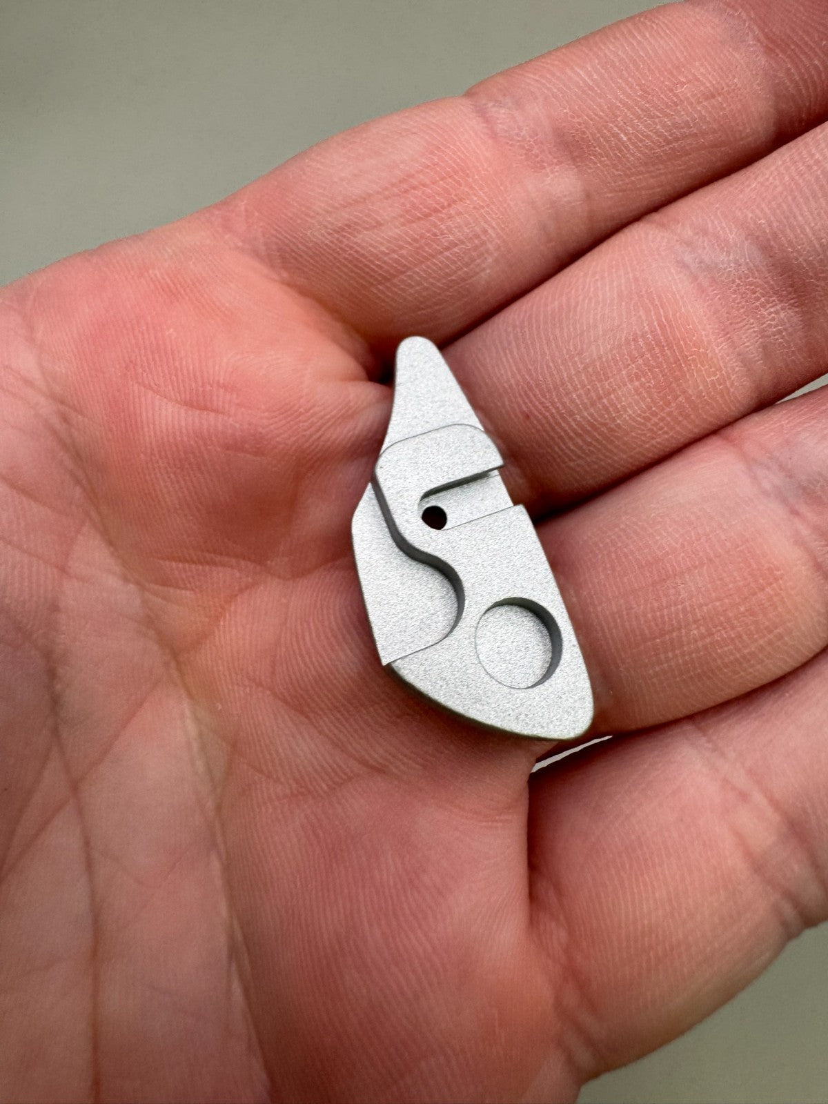 Dye DM7 Eye Covers-Satin Silver