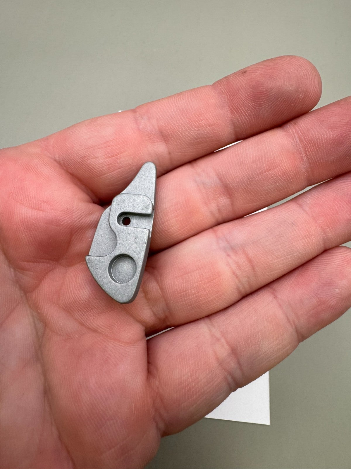 Dye DM7 Eye Covers-Satin Silver