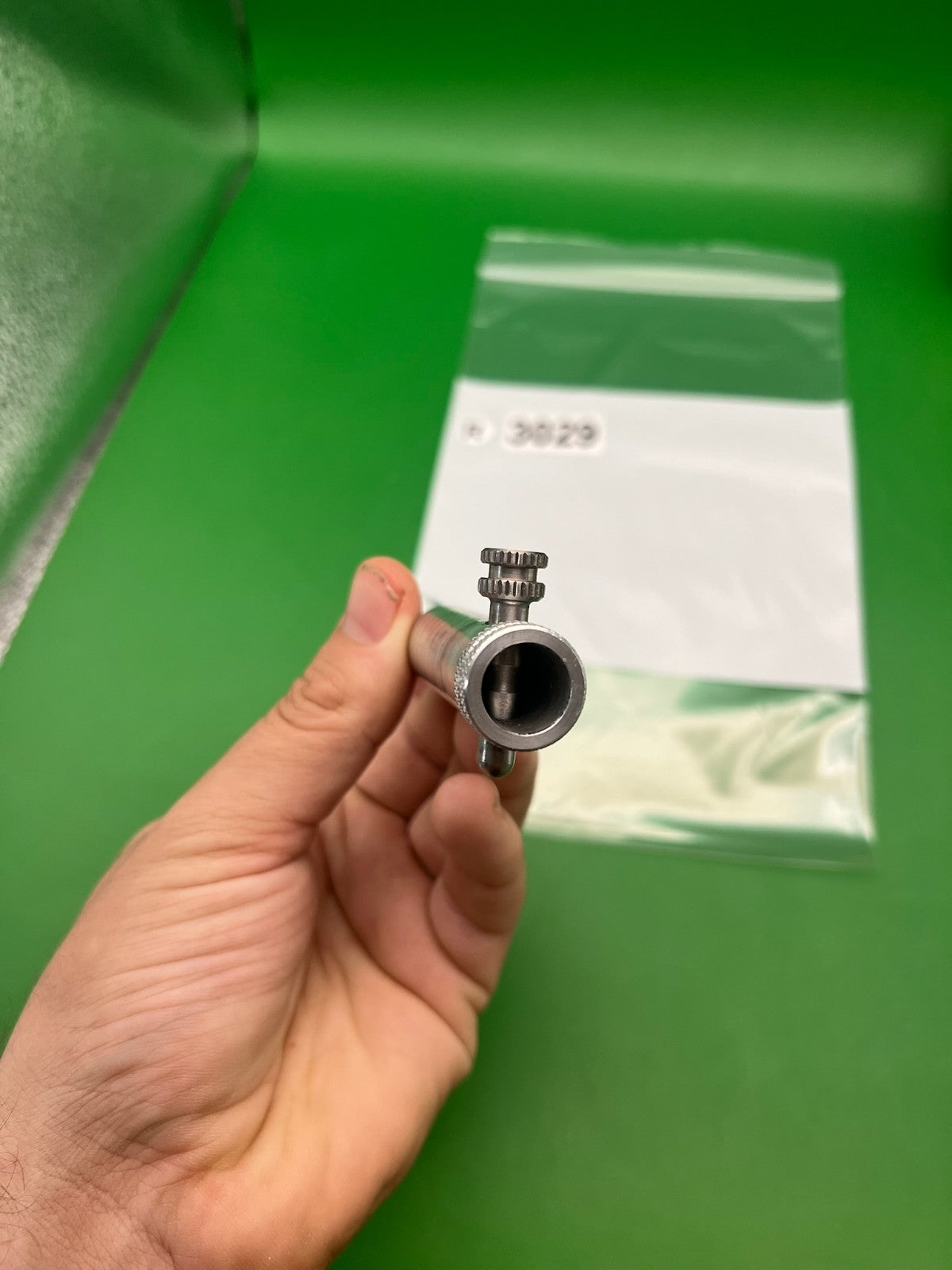 Autococker Bolt