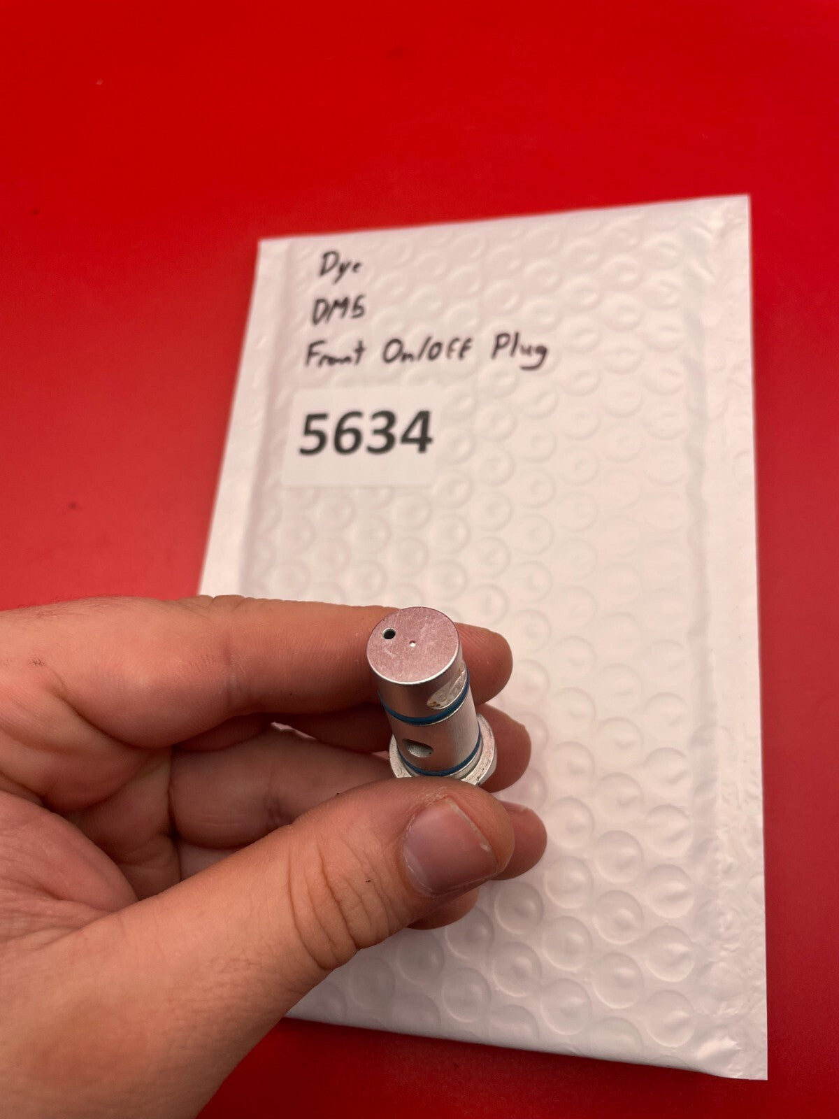 Dye DM5 Front On/Off Plug