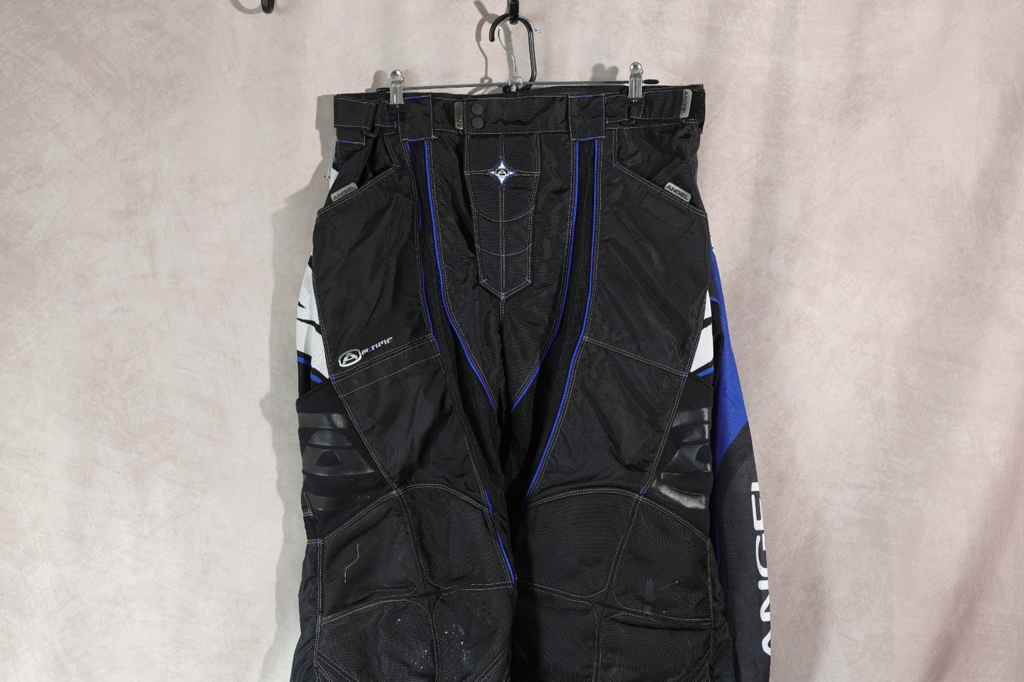 Angel Arms + Knee pads L/XL NOS - Never Used