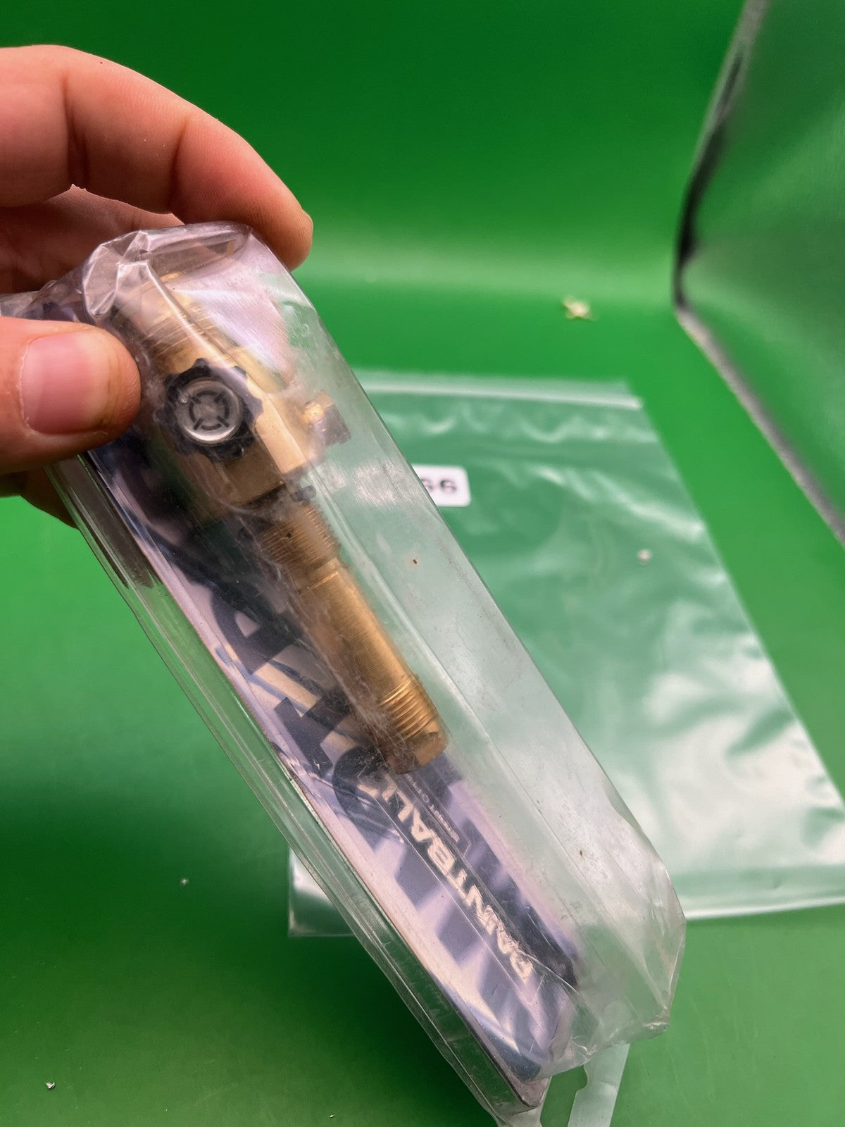 Smart Parts Quarter Turn CO2 Adapter - used paintball on/off asa valve - brass