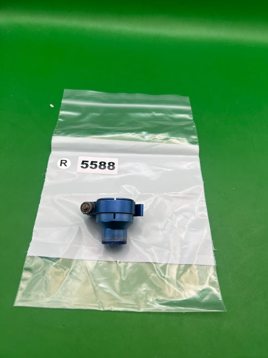 Trinity Feedneck Blue
