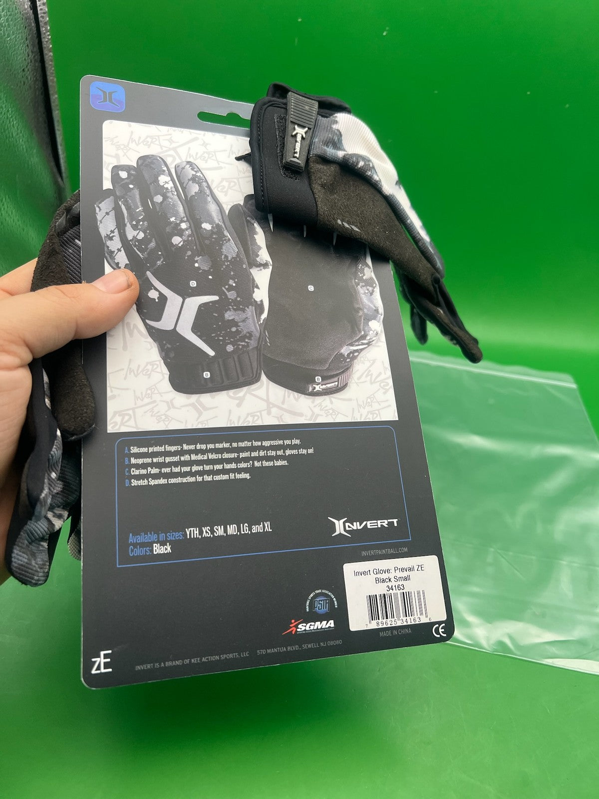 Invert Prevail ZE Paintball Gloves Black Small