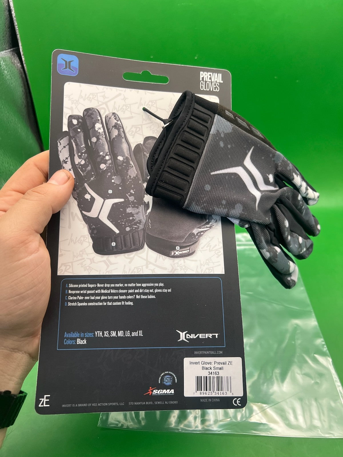 Invert Prevail ZE Paintball Gloves Black Small