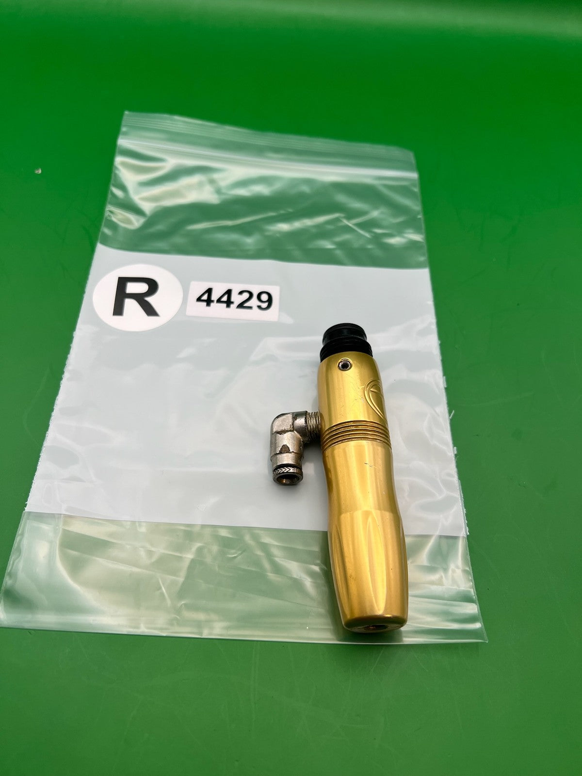 Bob Long Field One 360*  Inline Regulator Gold Ano
