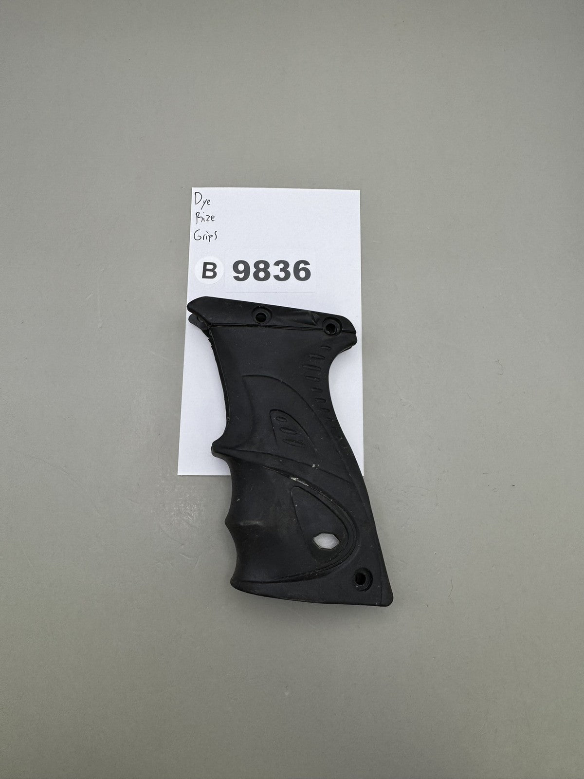 Dye Rize Grips