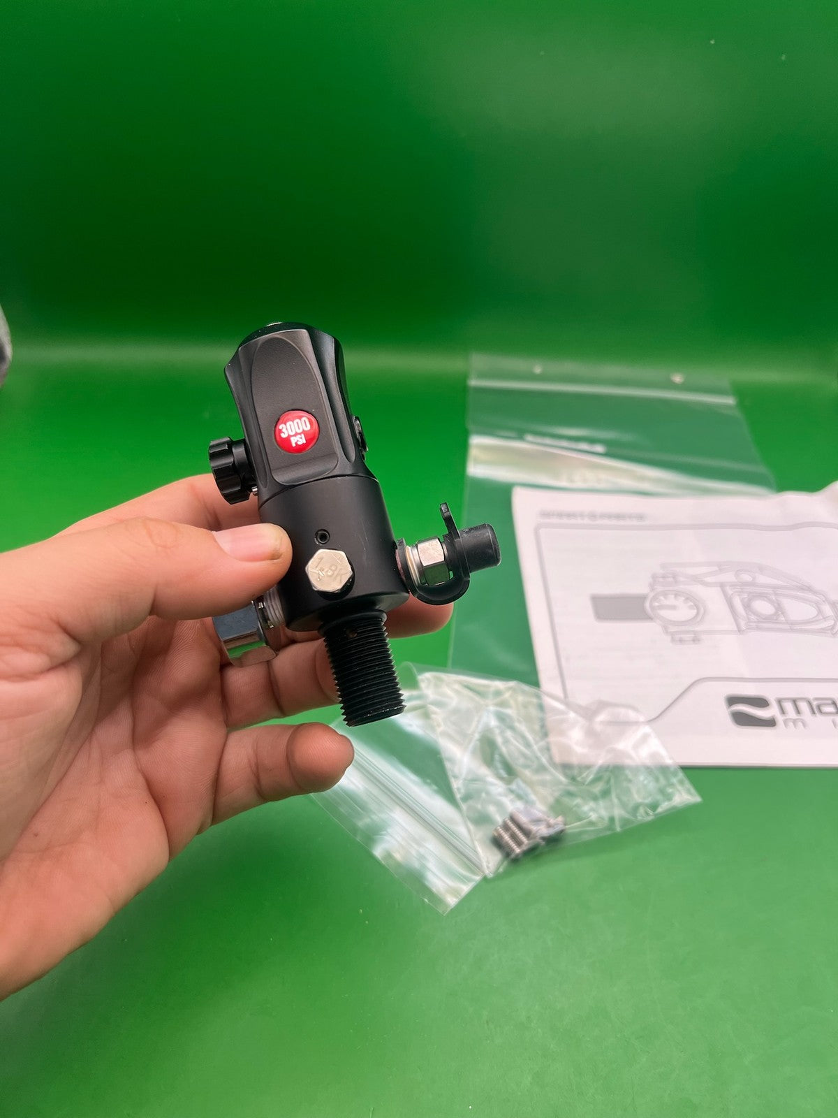 Smart Parts Max-Flo Micro Regulator Black - NOS