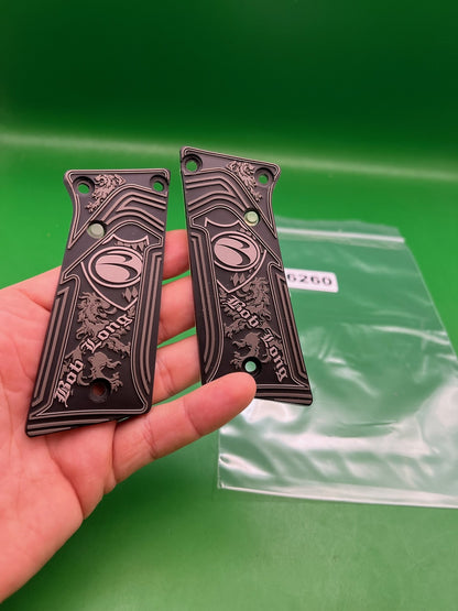 Bob Long Grip Panels Black for Marq