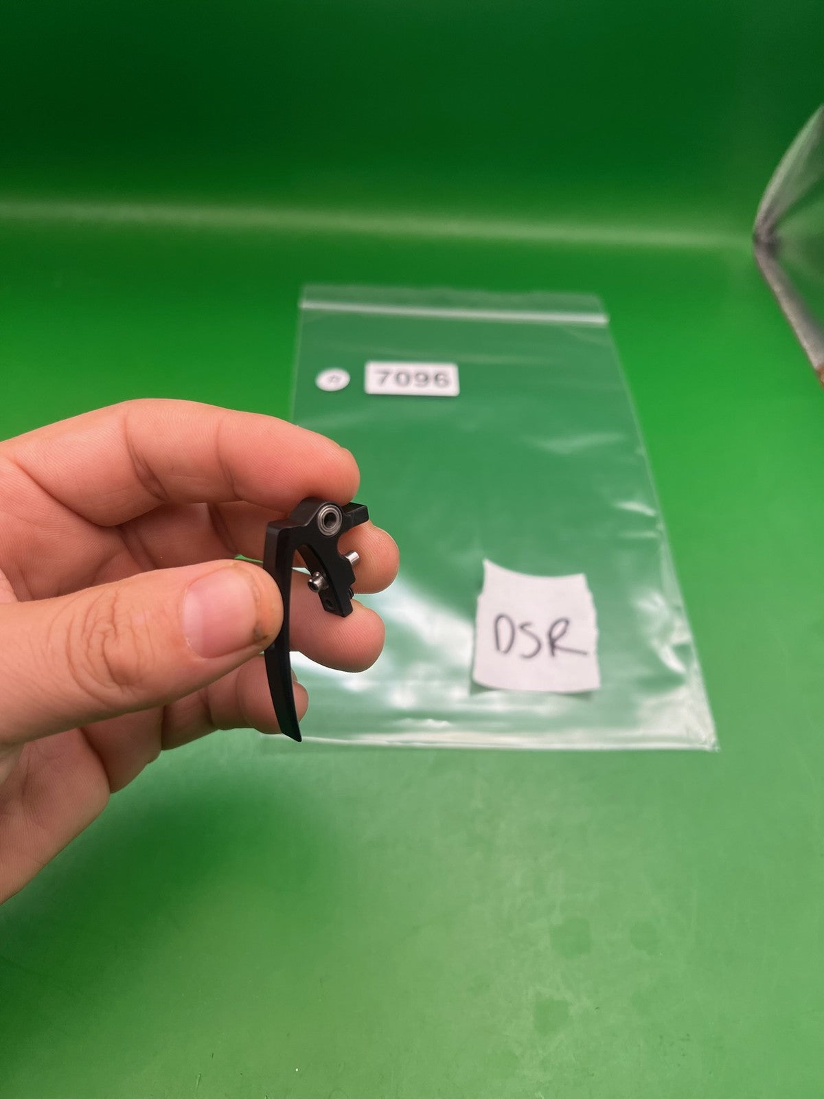 Dye DSR  Fang Trigger Black