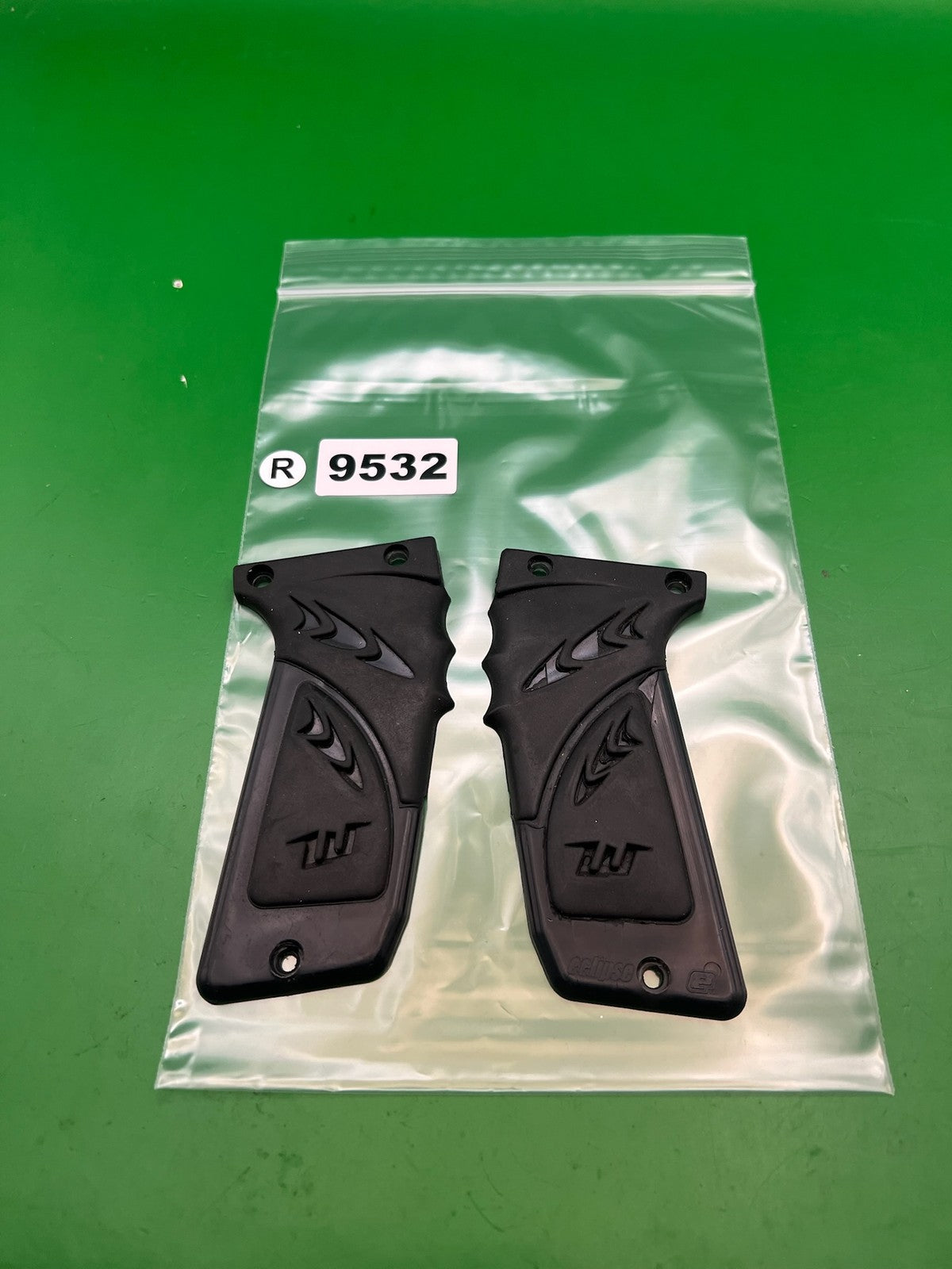 WGP Planet Eclipse Worr Blade Grip Panels Black Rubber Autococker Pair