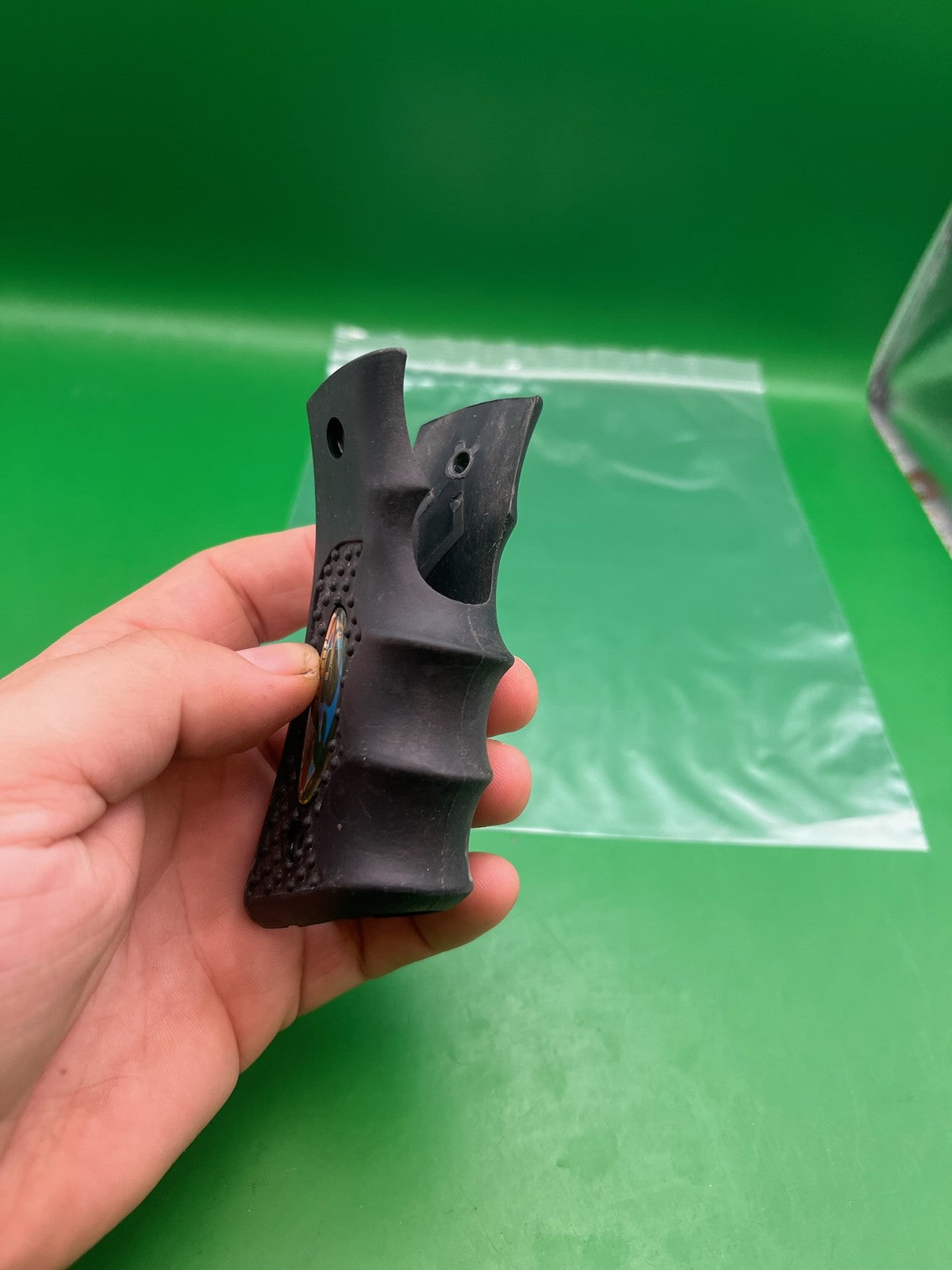 32 Degrees 1911/45 Style Rubber Grip Panels Black Sticky Grips
